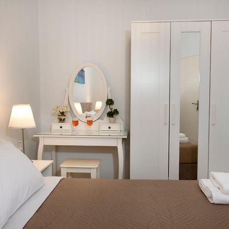 Irina Apartment Rethymno  Екстер'єр фото